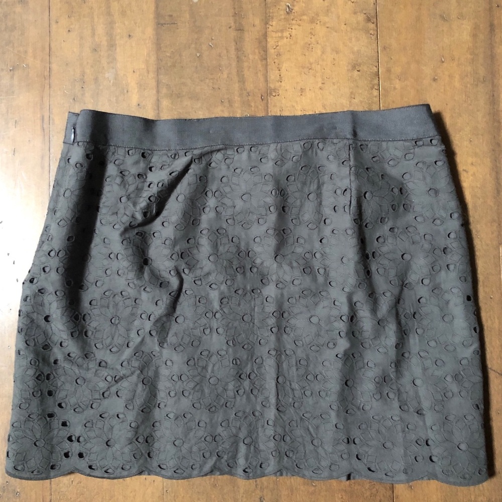 J. Crew Factory Eyelet Mini Skirt Slate Gray sz10 - Picture 4 of 5